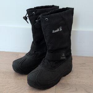 Kamik Black Kids Snow Boots Sz 4
